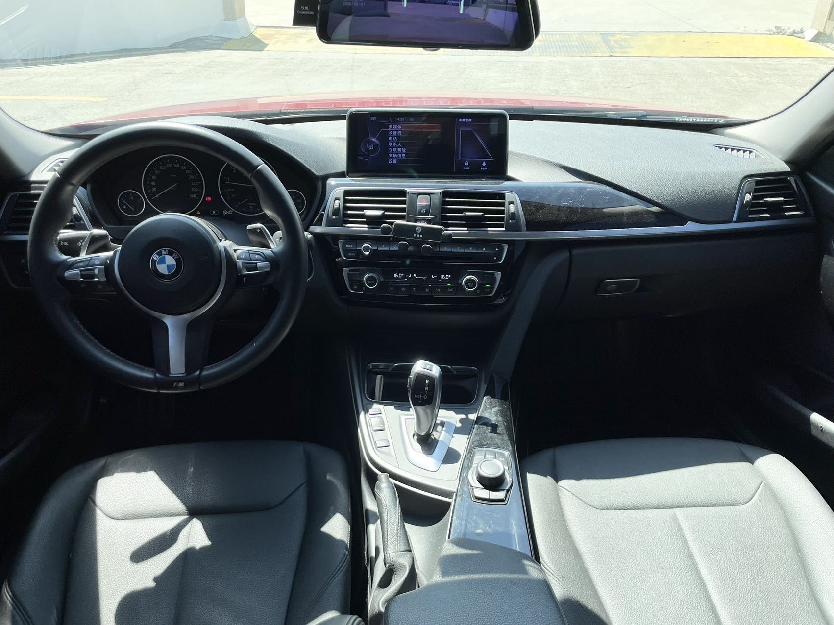 BMW 3 Series 2017 #7 BMW 3 Series 2017 car image #7