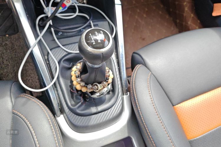 BYD Yuan 2016 car image #16