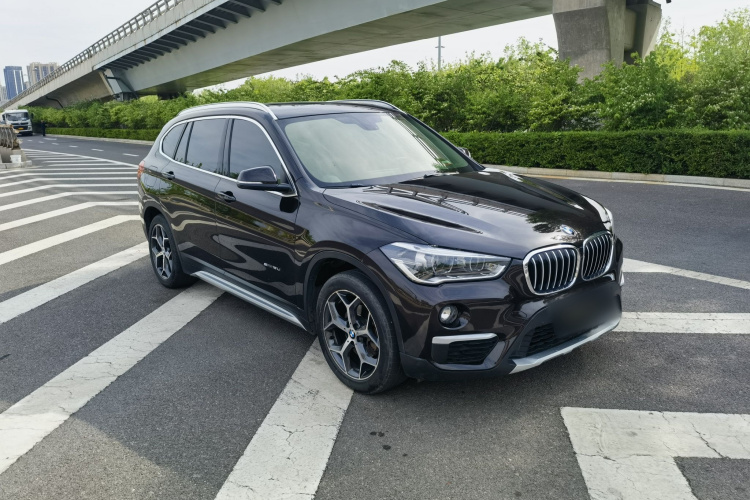 BMW X1 2018 #5 BMW X1 2018 car image #5