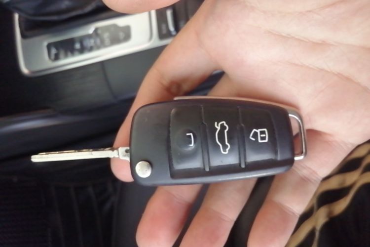 Audi A3 2016 car image #14