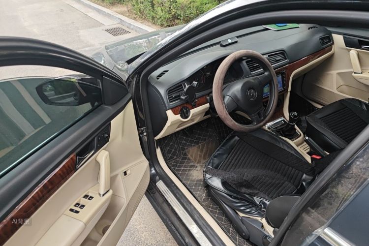 Volkswagen Lavida 2015 car image #18