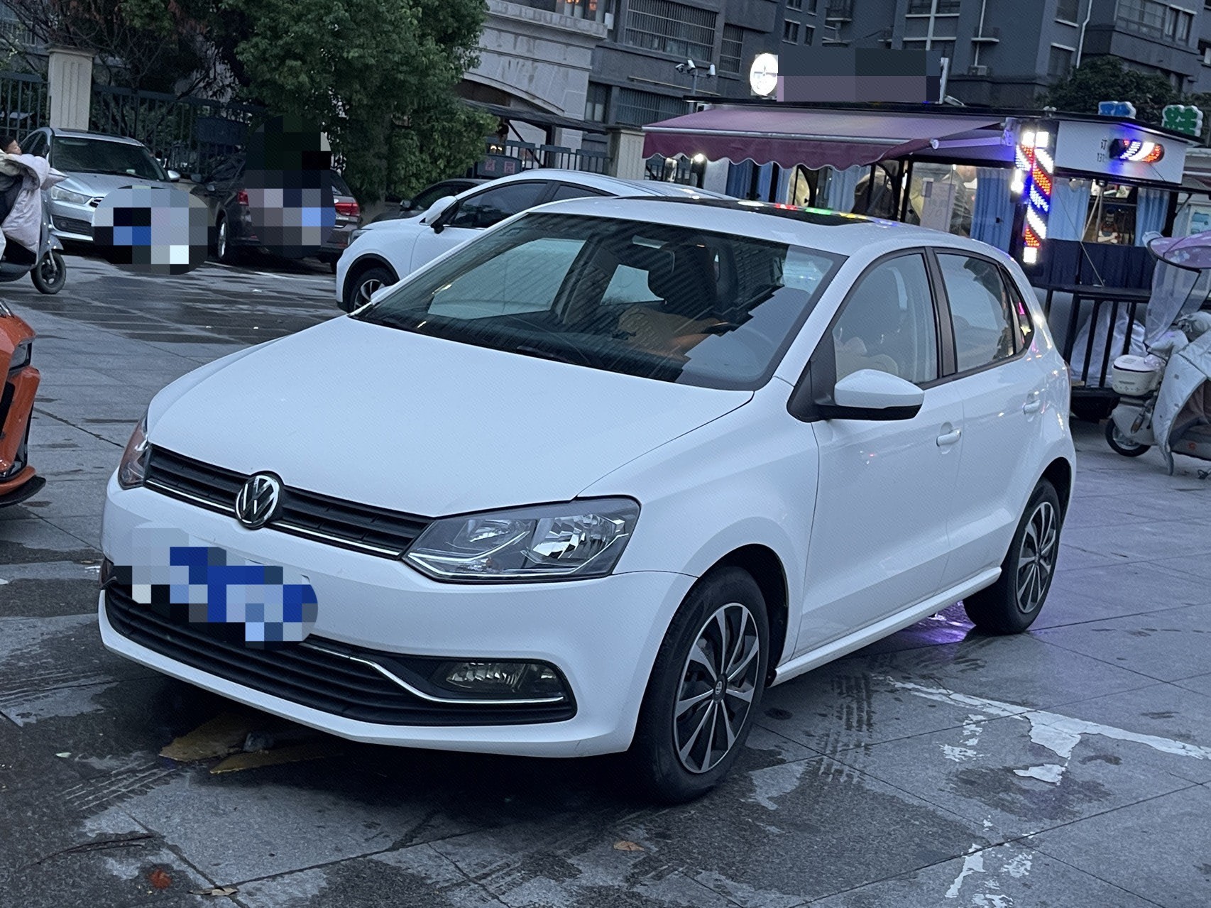 Volkswagen Polo 2017 Volkswagen Polo 2017 car image