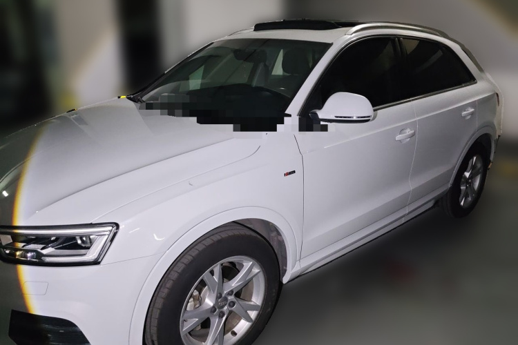 Audi Q3 2018 #2 Audi Q3 2018 car image #2