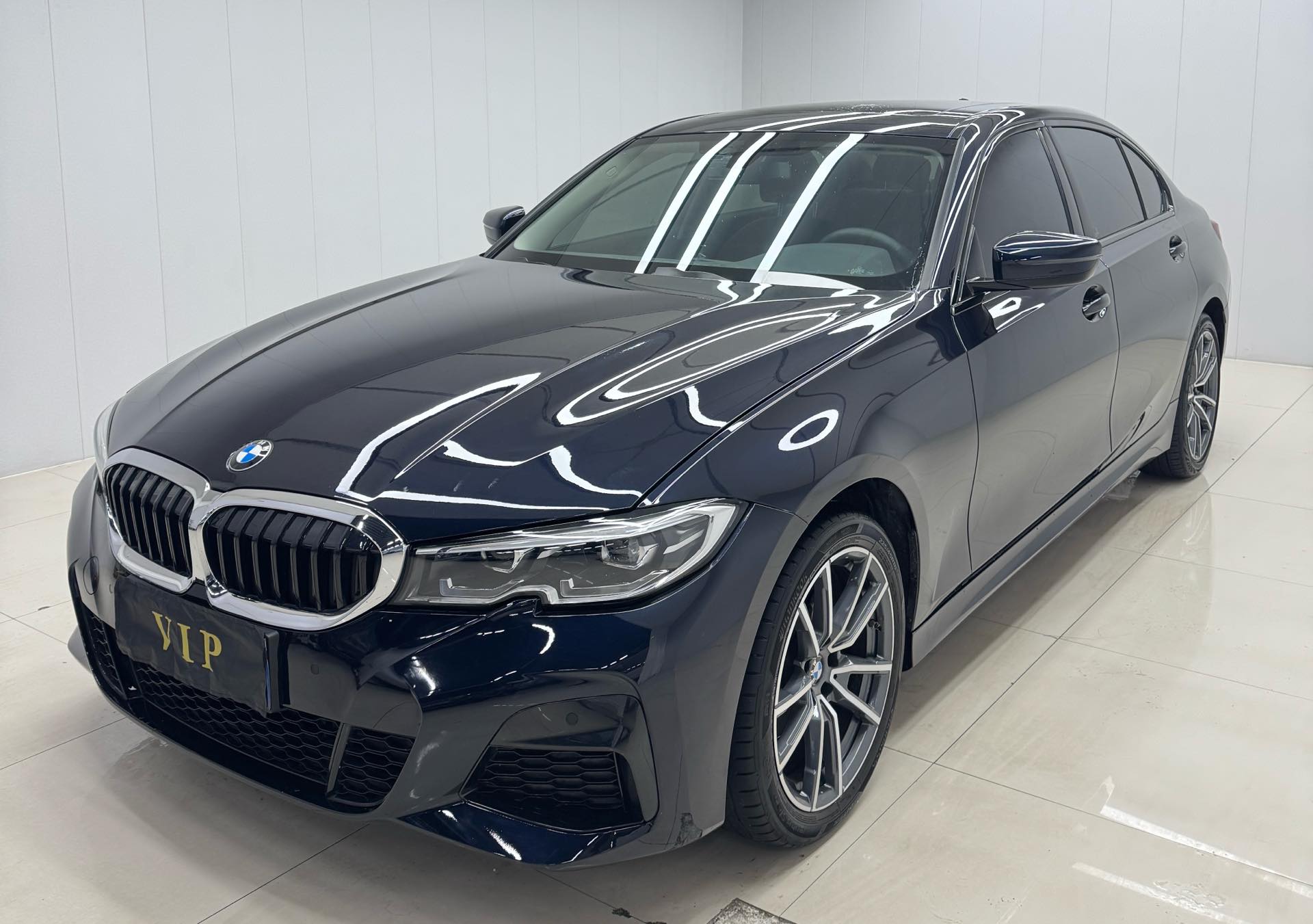 BMW 3 Series 2022 car image 