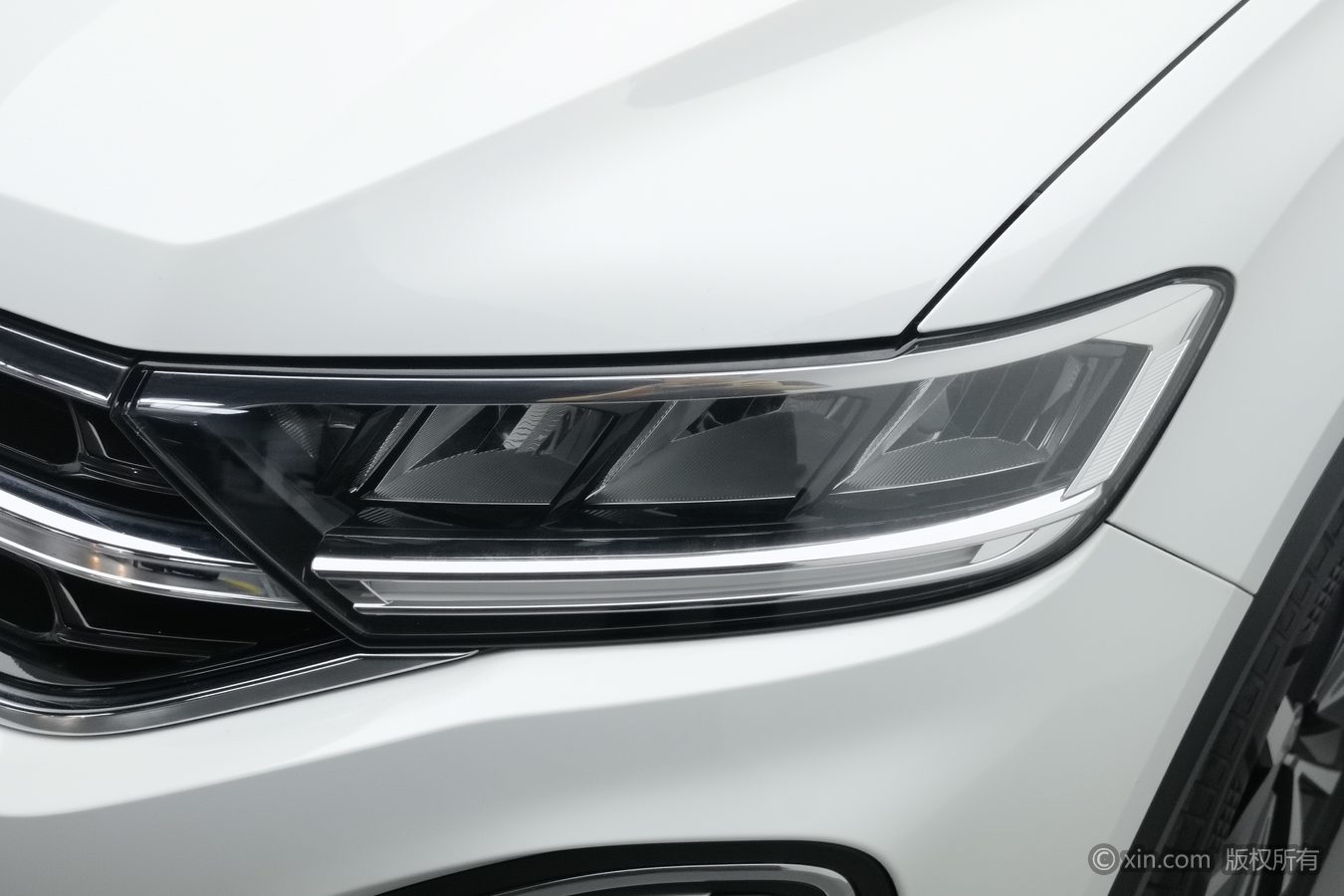 Volkswagen T-Roc 2023 #6 Volkswagen T-Roc 2023 car image #6