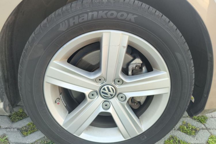 Volkswagen Golf 2015 car image #9