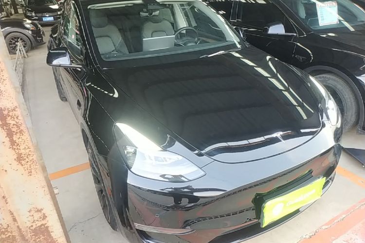 Tesla Model Y 2021 #4 Tesla Model Y 2021 immagine di auto #4