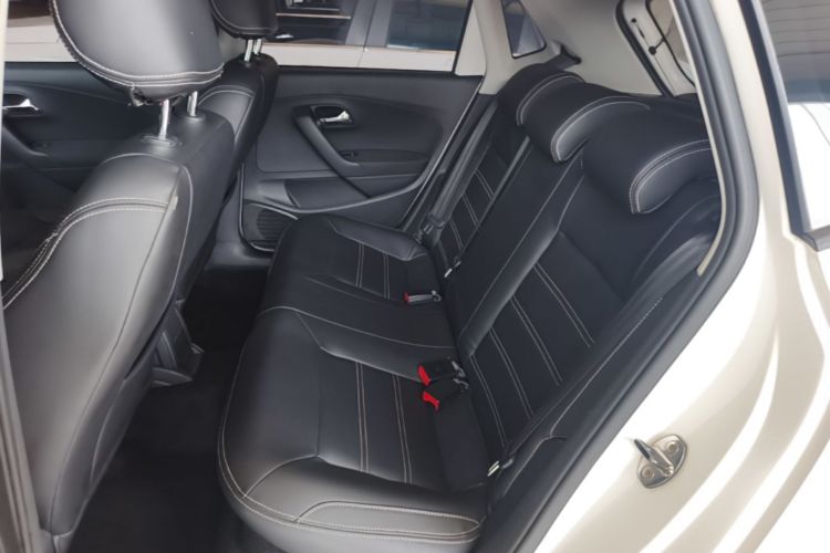Volkswagen Polo 2018 #17 Volkswagen Polo 2018 car image #17