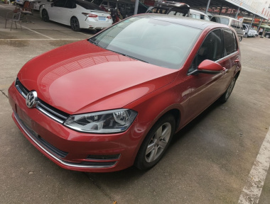 Volkswagen Golf 2016 Volkswagen Golf 2016 صورة سيارة