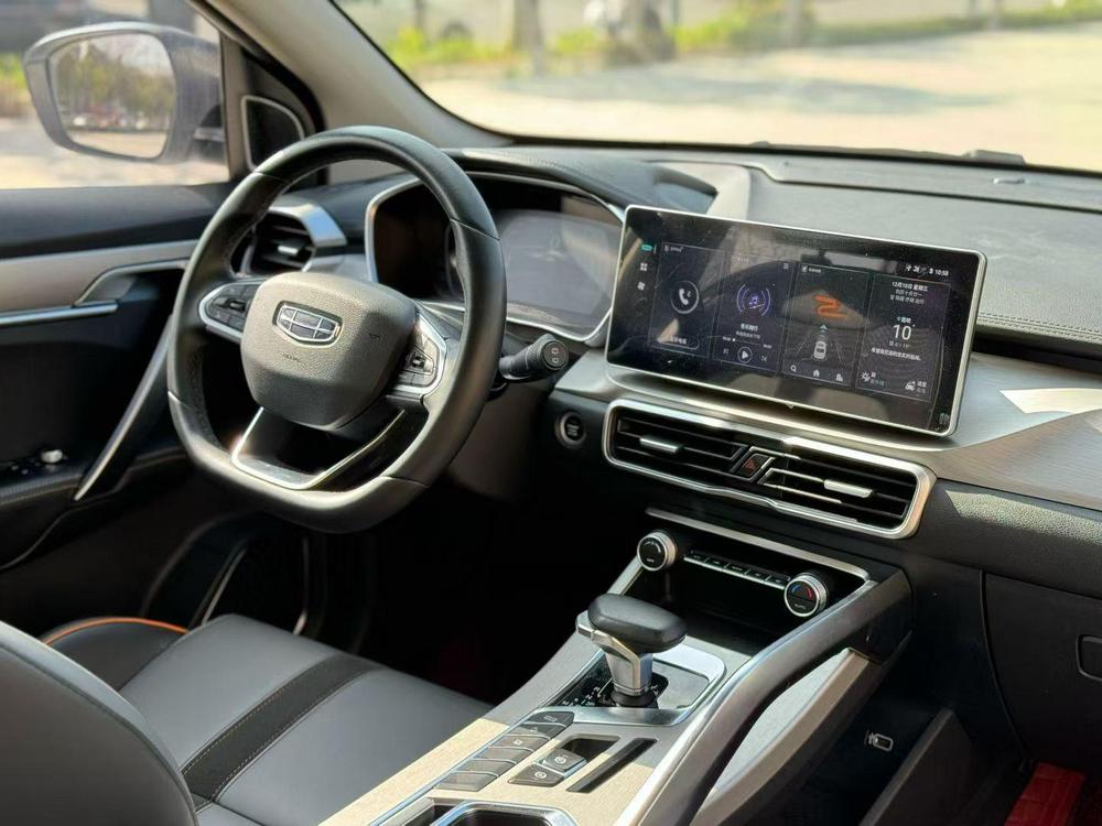 GEELY Coolray 2023 #6 GEELY Coolray 2023 صورة سيارة #6