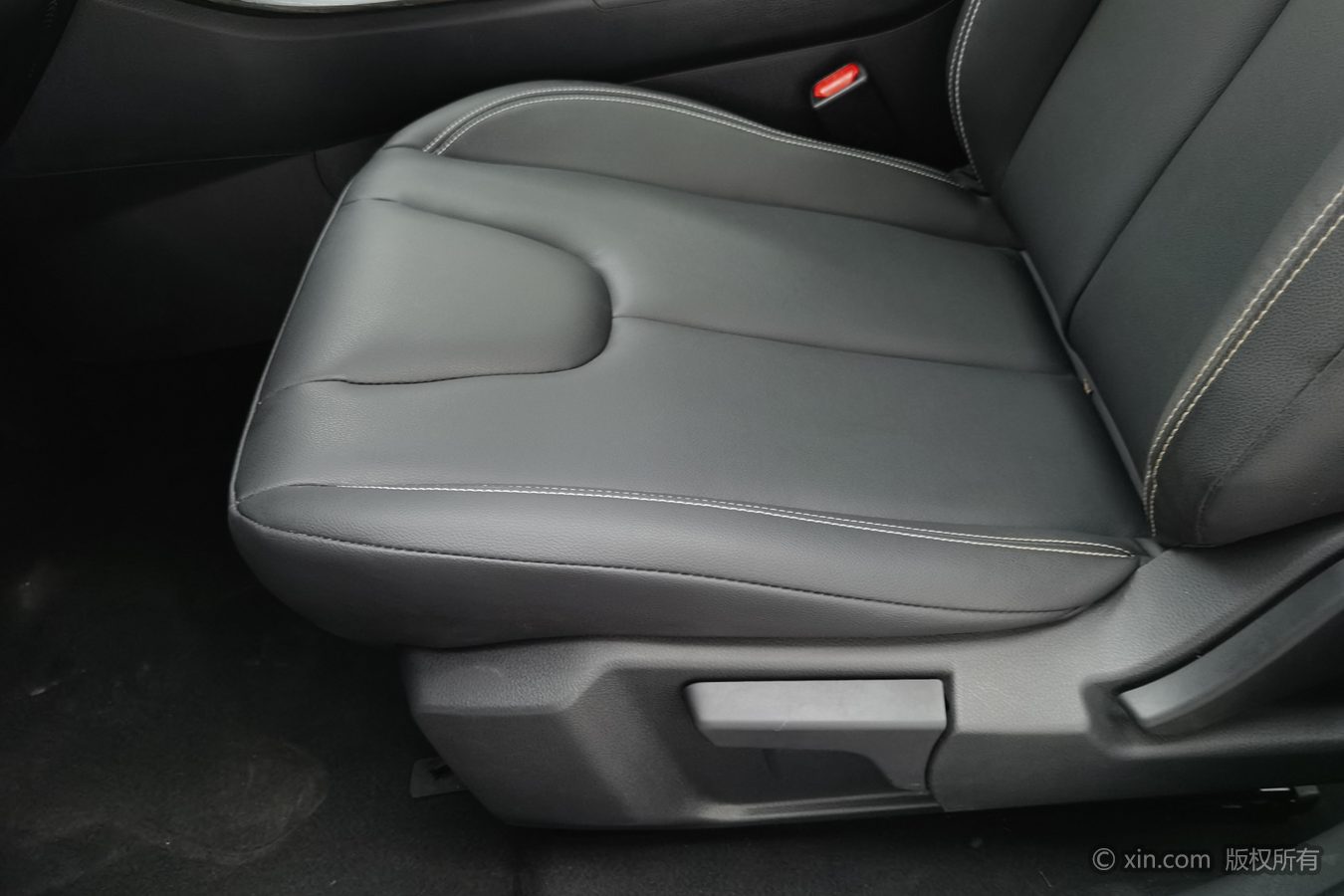 2024 car image #21