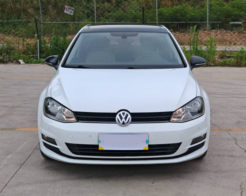 Volkswagen Golf 2018 image de voiture #2