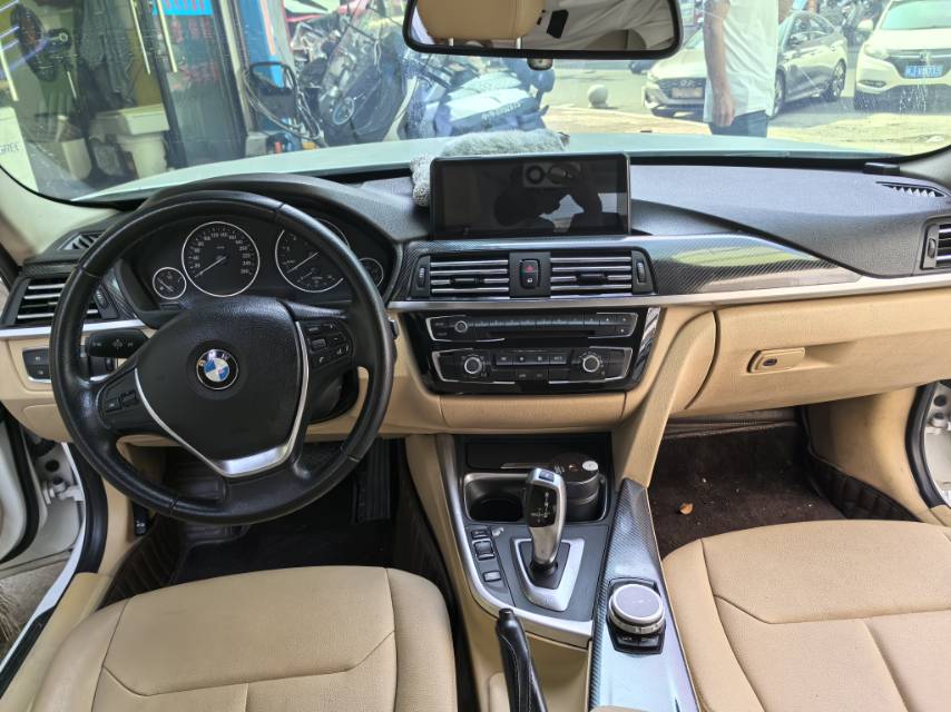 BMW 3 Series 2012 #3 BMW 3 Series 2012 car image #3