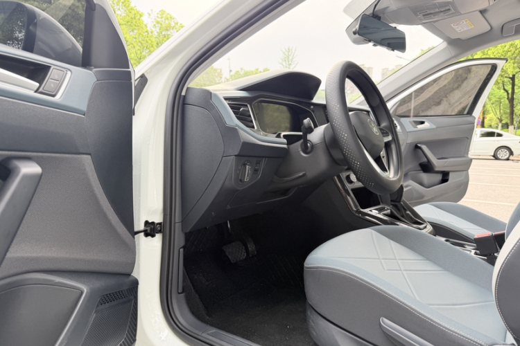 Volkswagen Lavida 2025 #16 Volkswagen Lavida 2025 car image #16