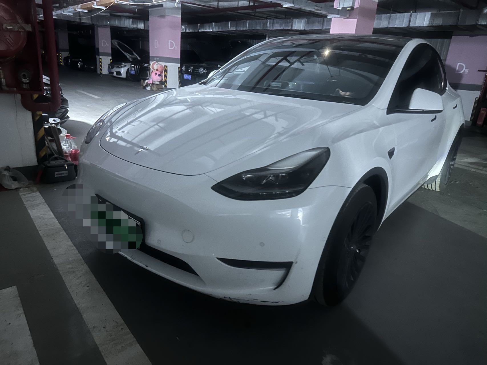 Tesla Model Y 2022 Tesla Model Y 2022 car image