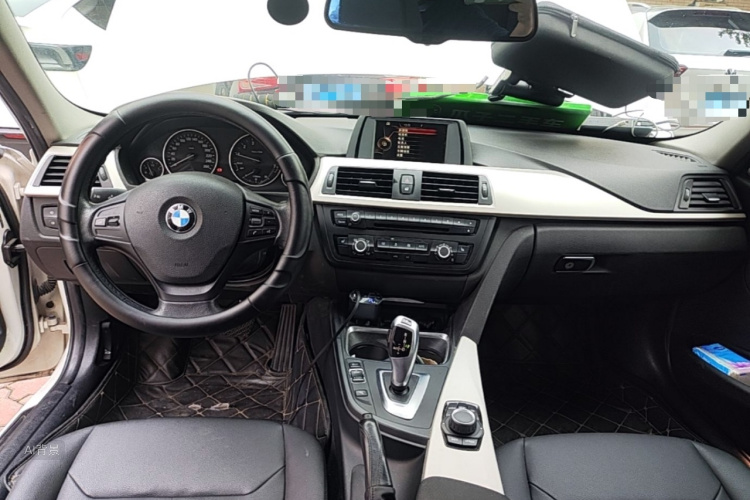 BMW 3 Series 2015 car image #11