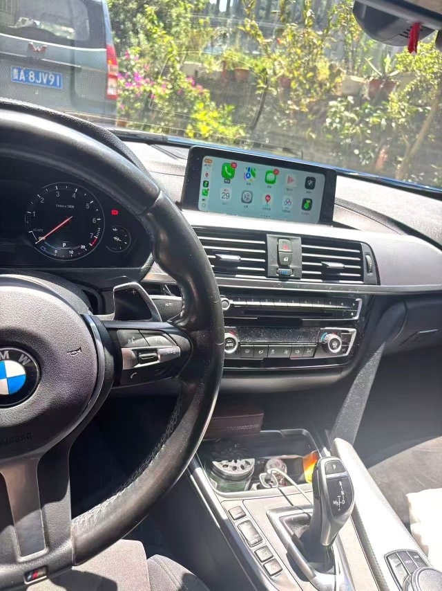BMW 3 Series 2018 #5 BMW 3 Series 2018 car image #5