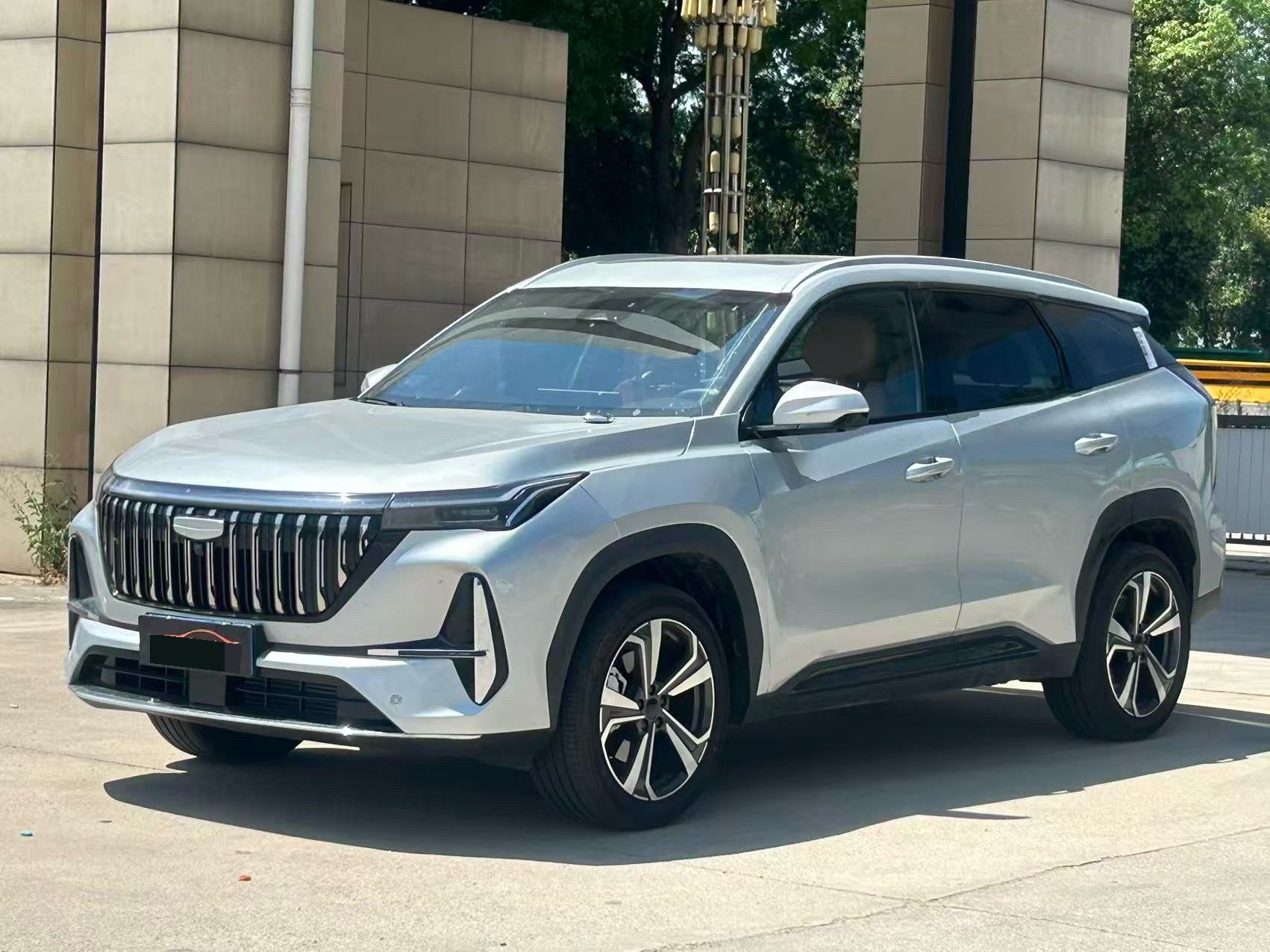 GEELY Boyue L 2025 car image 