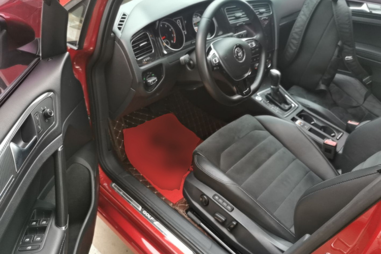 Volkswagen Golf 2018 #16 Volkswagen Golf 2018 car image #16