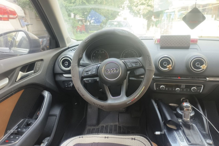Audi A3 2020 car image #12