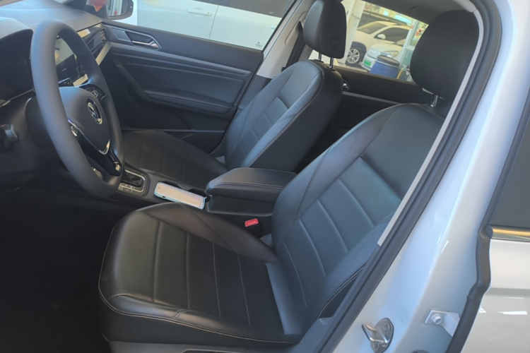 Volkswagen Lavida 2020 car image #19