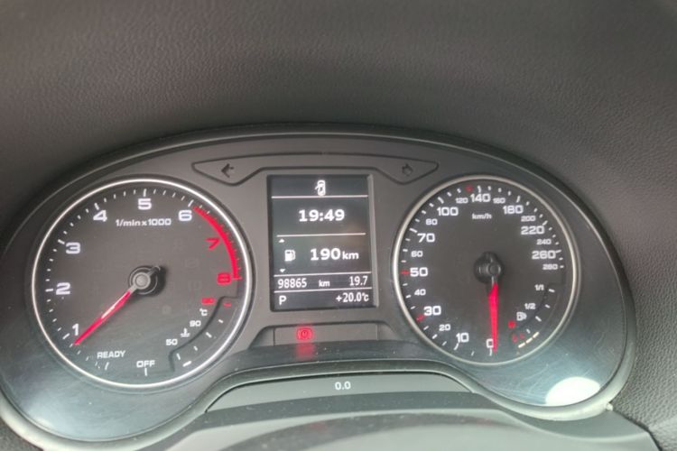 Audi A3 2016 immagine di auto #12