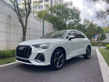 Audi Q3 2019 Audi Q3 2019 immagine di auto