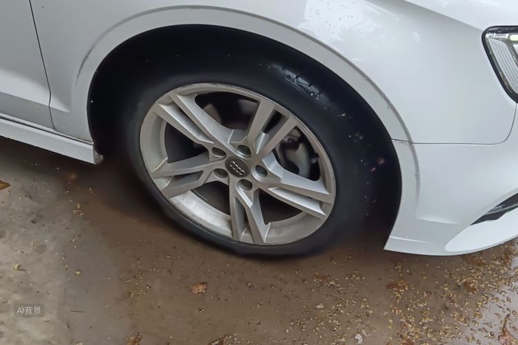 Audi A3 2018 car image #9