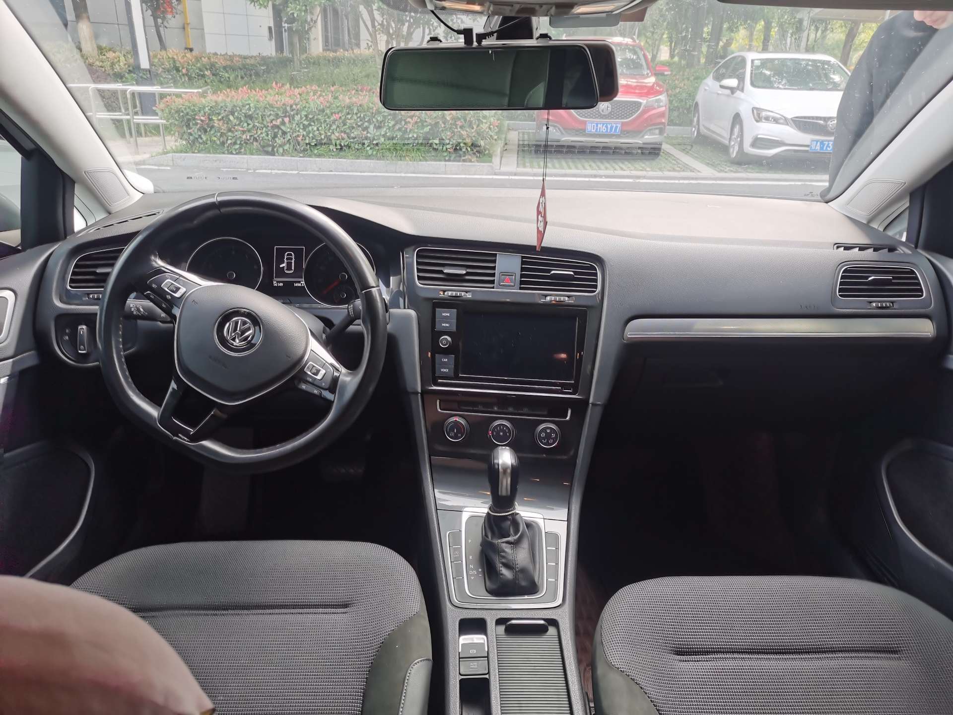 2019 immagine di auto #6