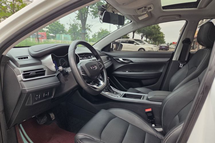 GEELY Emgrand 2021 #10 GEELY Emgrand 2021 car image #10