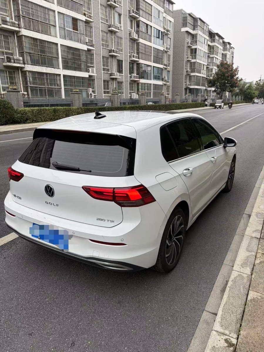 Volkswagen Golf 2022 image de voiture #5
