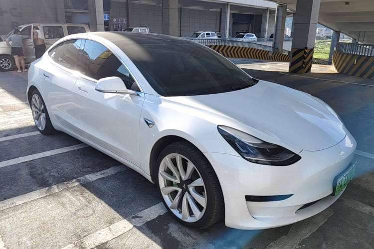 Tesla Model 3 2020 #4 Tesla Model 3 2020 car image #4