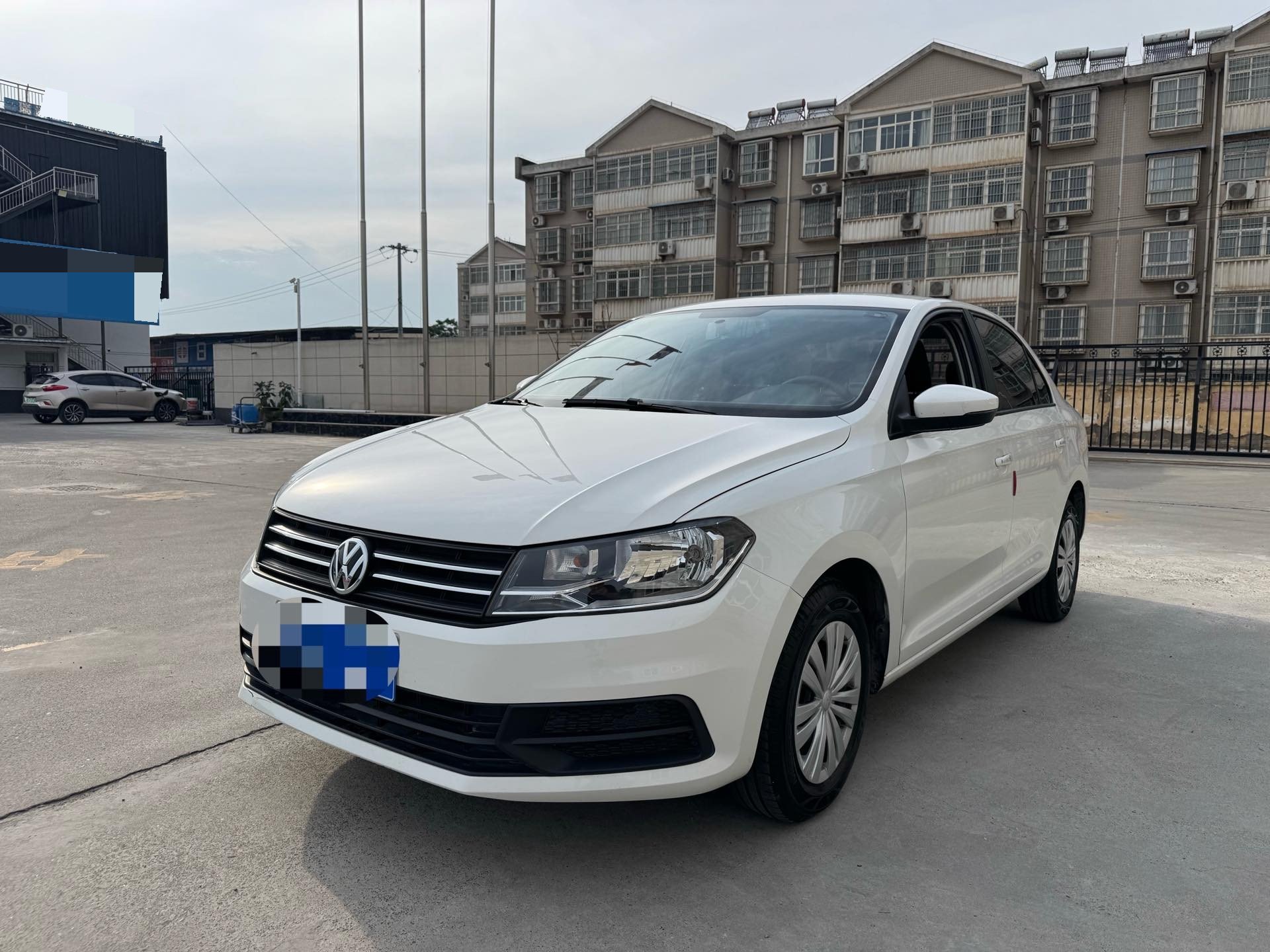 Volkswagen Santana 2019 car image 
