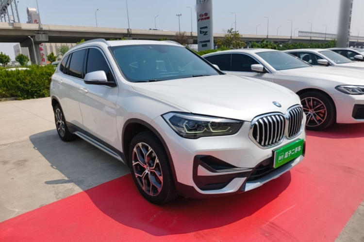 BMW X1 2021 car image #4