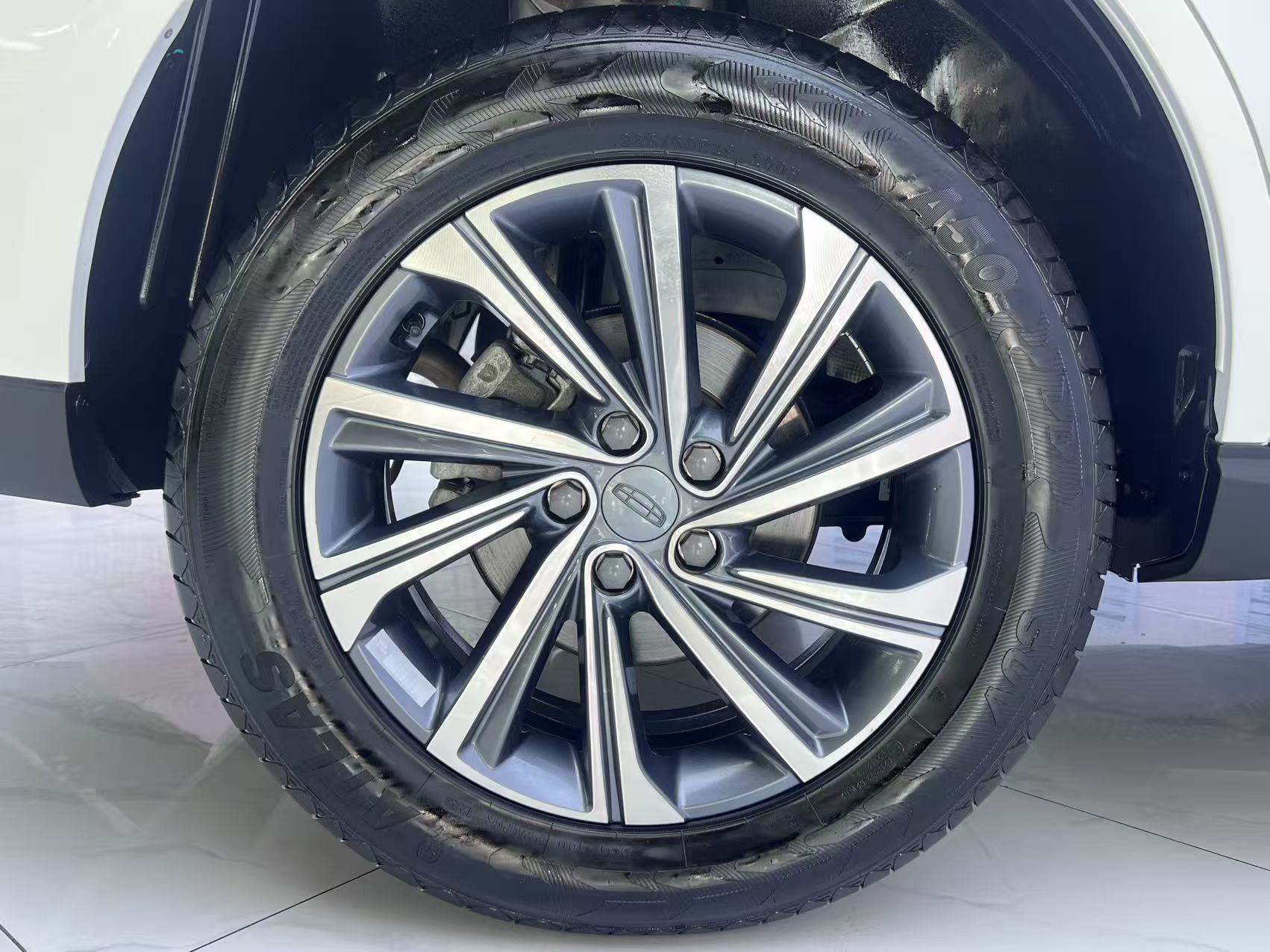 GEELY Vision X6 2023 #17 GEELY Vision X6 2023 car image #17