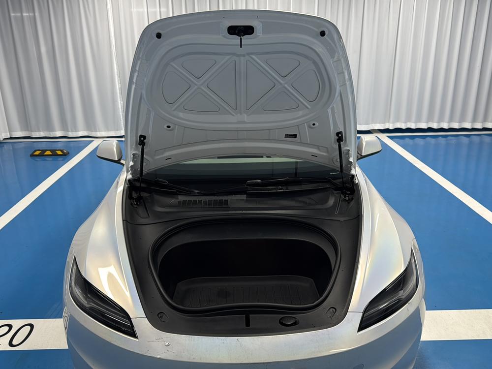 Tesla Model 3 2023 #10 Tesla Model 3 2023 car image #10