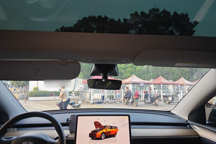 Tesla Model Y 2022 car image #20