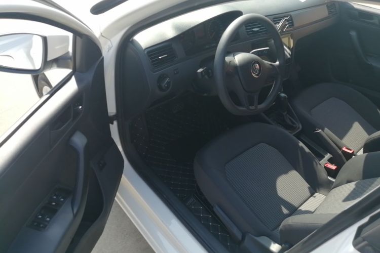Volkswagen Santana 2021 car image #12