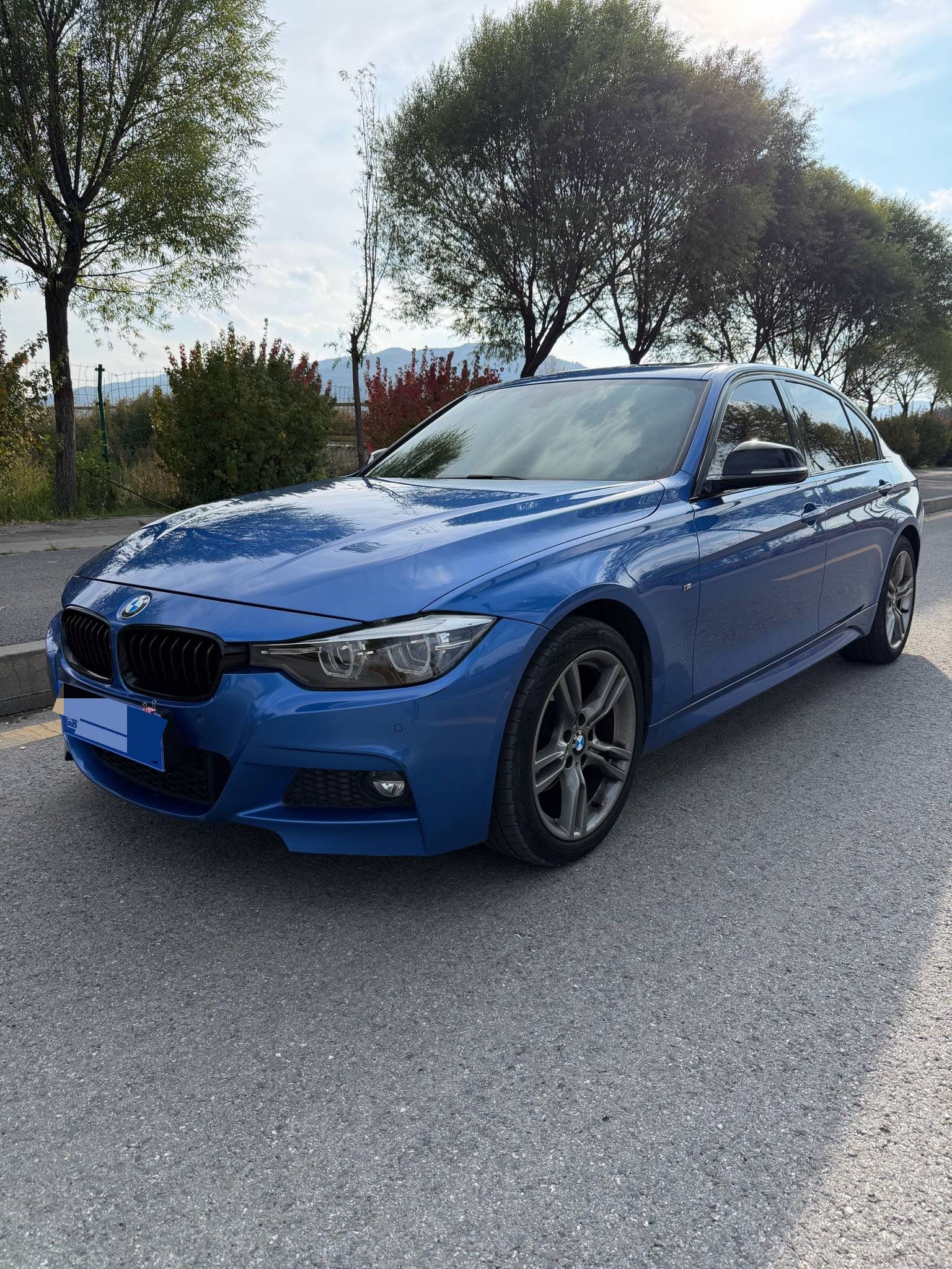 BMW 3 Series 2018 BMW 3 Series 2018 car image
