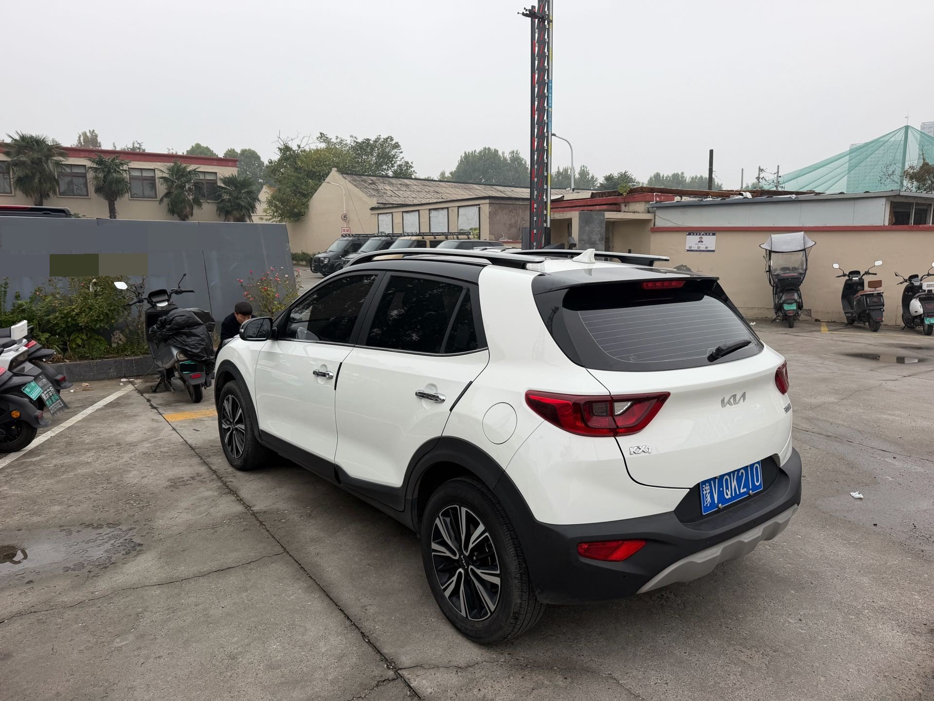 Kia KX1 2026 car image #5