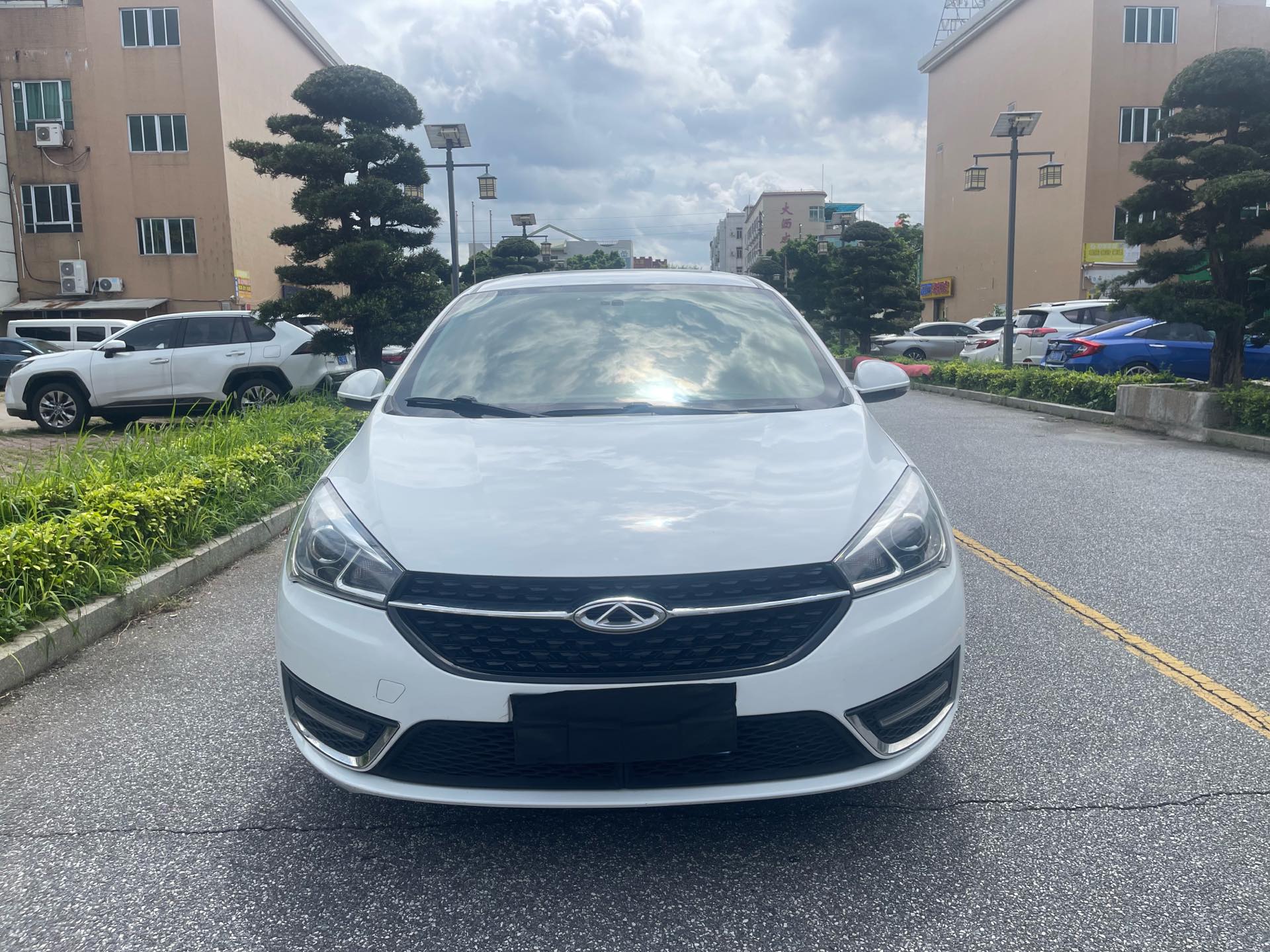 Chery Arrizo 5 2016 car image #2
