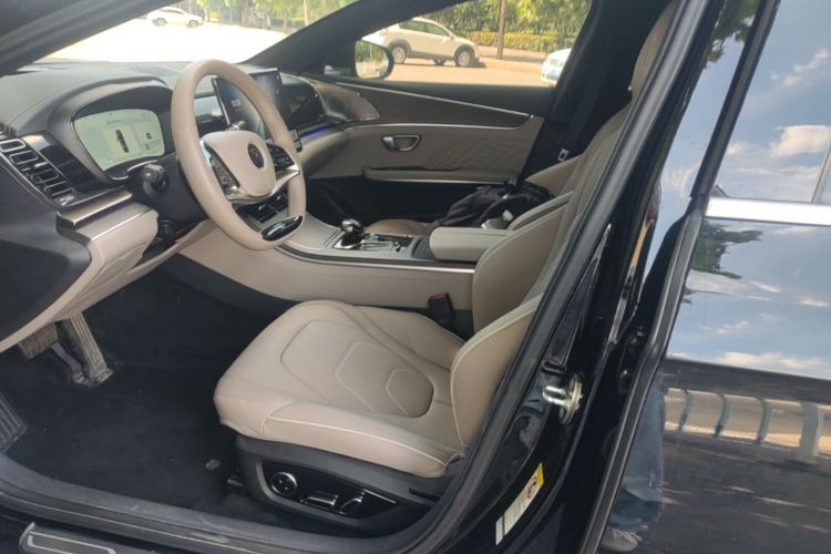 BYD Han 2024 car image #15