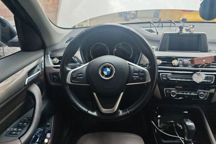BMW X1 2018 #12 BMW X1 2018 car image #12