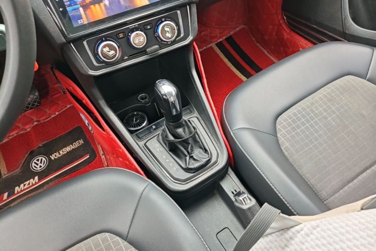 Volkswagen Santana 2018 #14 Volkswagen Santana 2018 car image #14