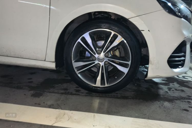 GEELY Binray 2020 immagine di auto #9