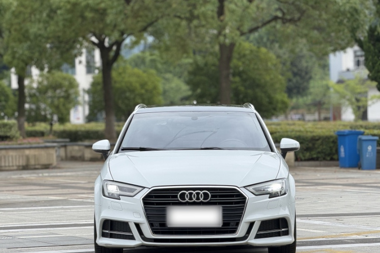 Audi A3 2018 immagine di auto #7