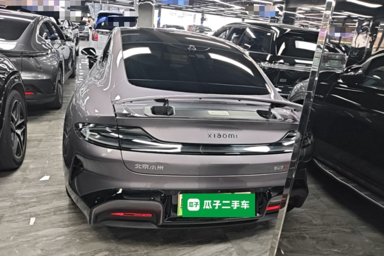 MI SU7 2024 car image #6