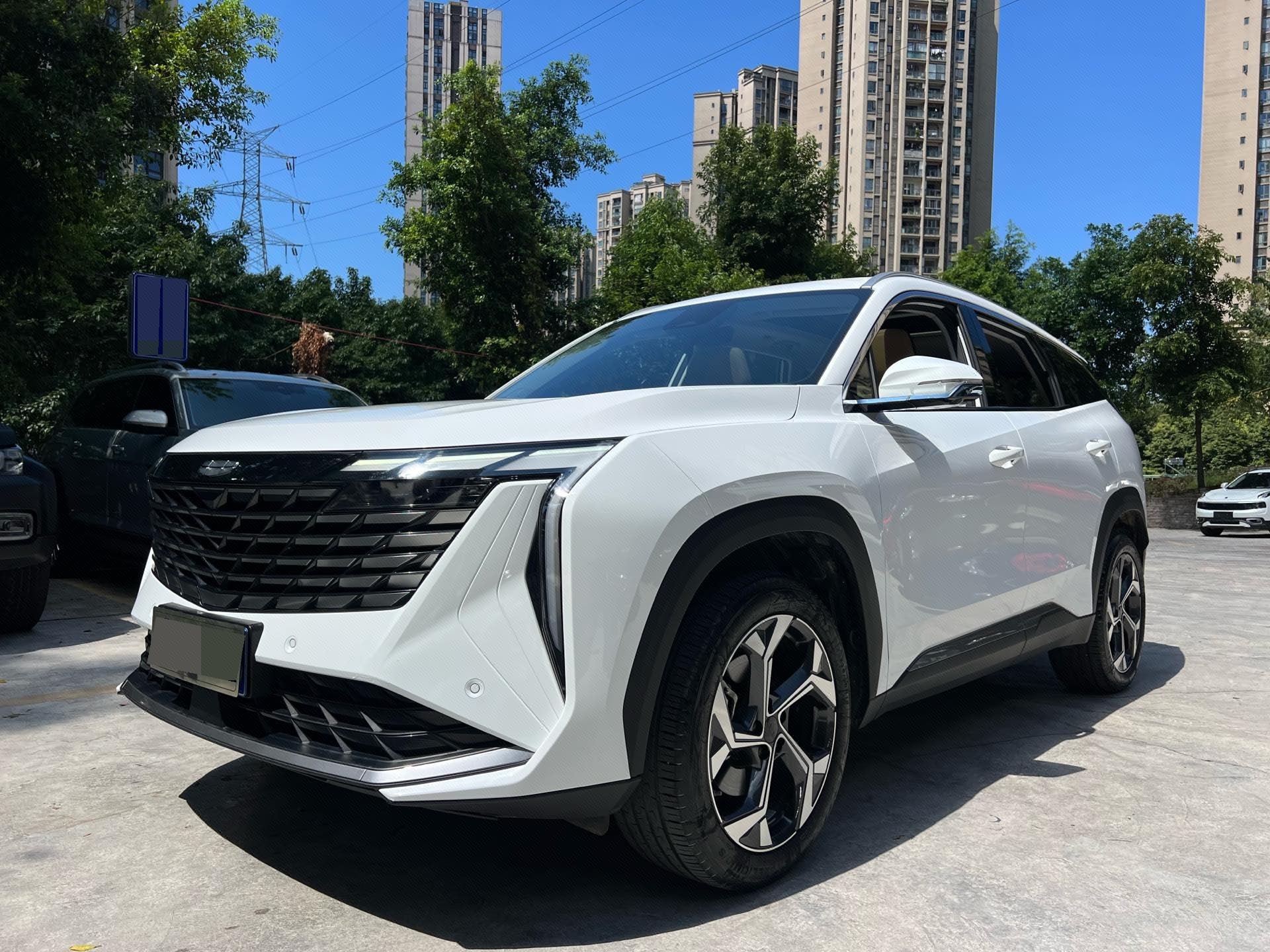 GEELY Boyue L 2024 car image 