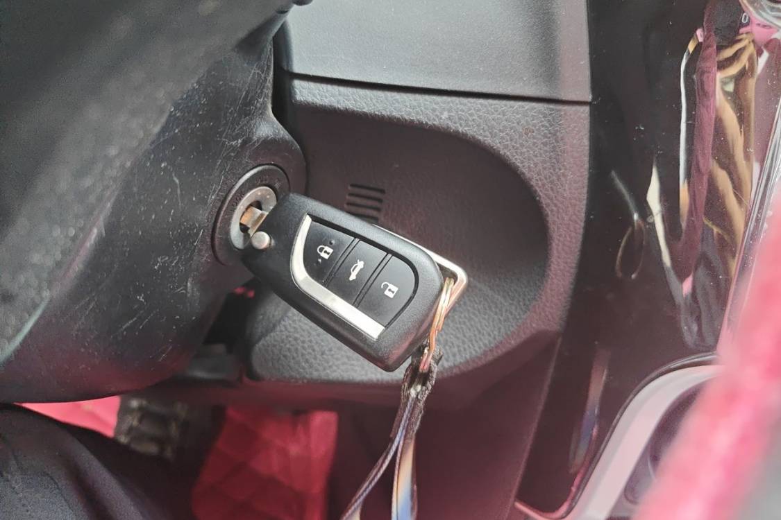 Toyota Corolla 2017 #28 Toyota Corolla 2017 car image #28