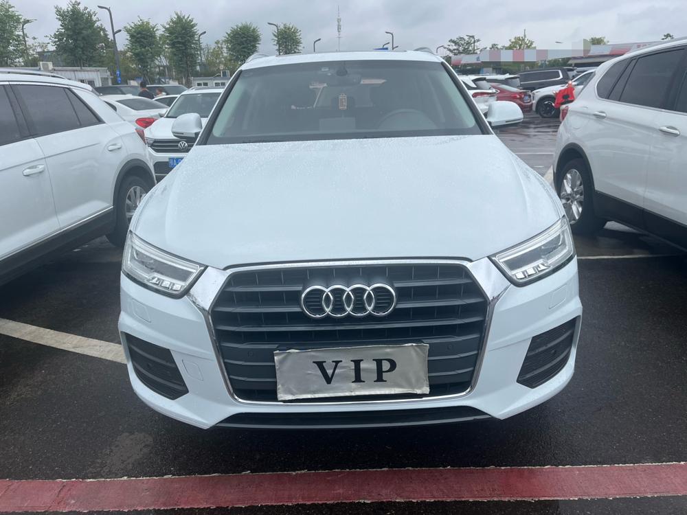 Audi Q3 2018 immagine di auto #2